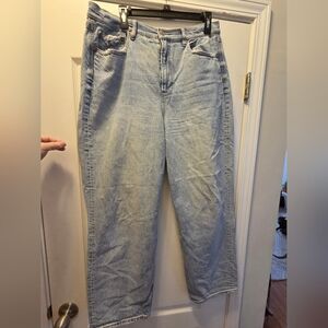 American Eagle Outfitters Light Wash Straight Leg Jeans